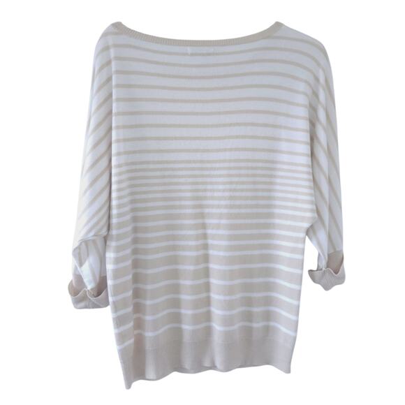 New York & Company Cream Crew Neck Sweater with 3/4 Sleeves Medium Beach Casual - Picture 2 of 4